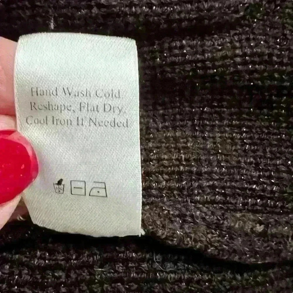 Coldwater Creek Sz M Cardigan Sparkle Heart Button Cozy Holiday Party Fall - Picture 11 of 15